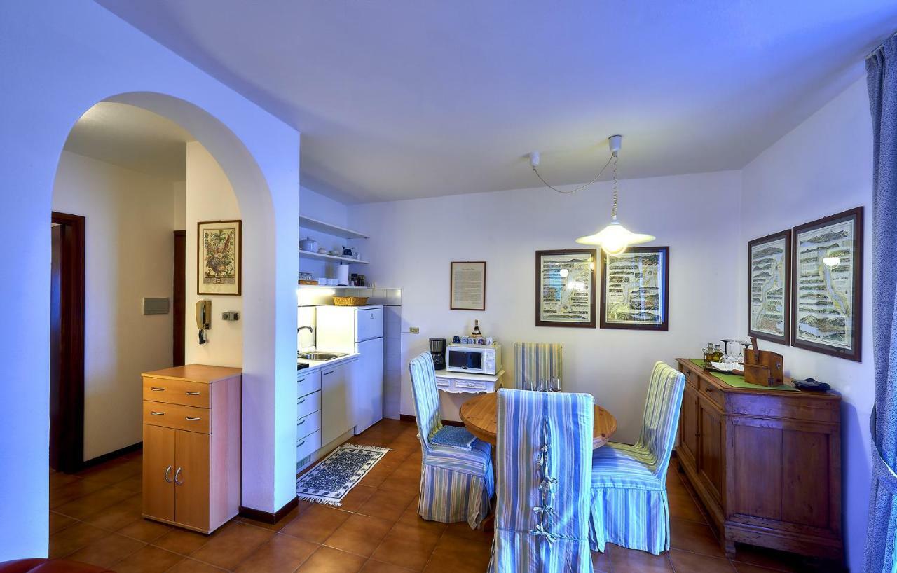 Casa Balcony Lägenhet Varenna Exteriör bild
